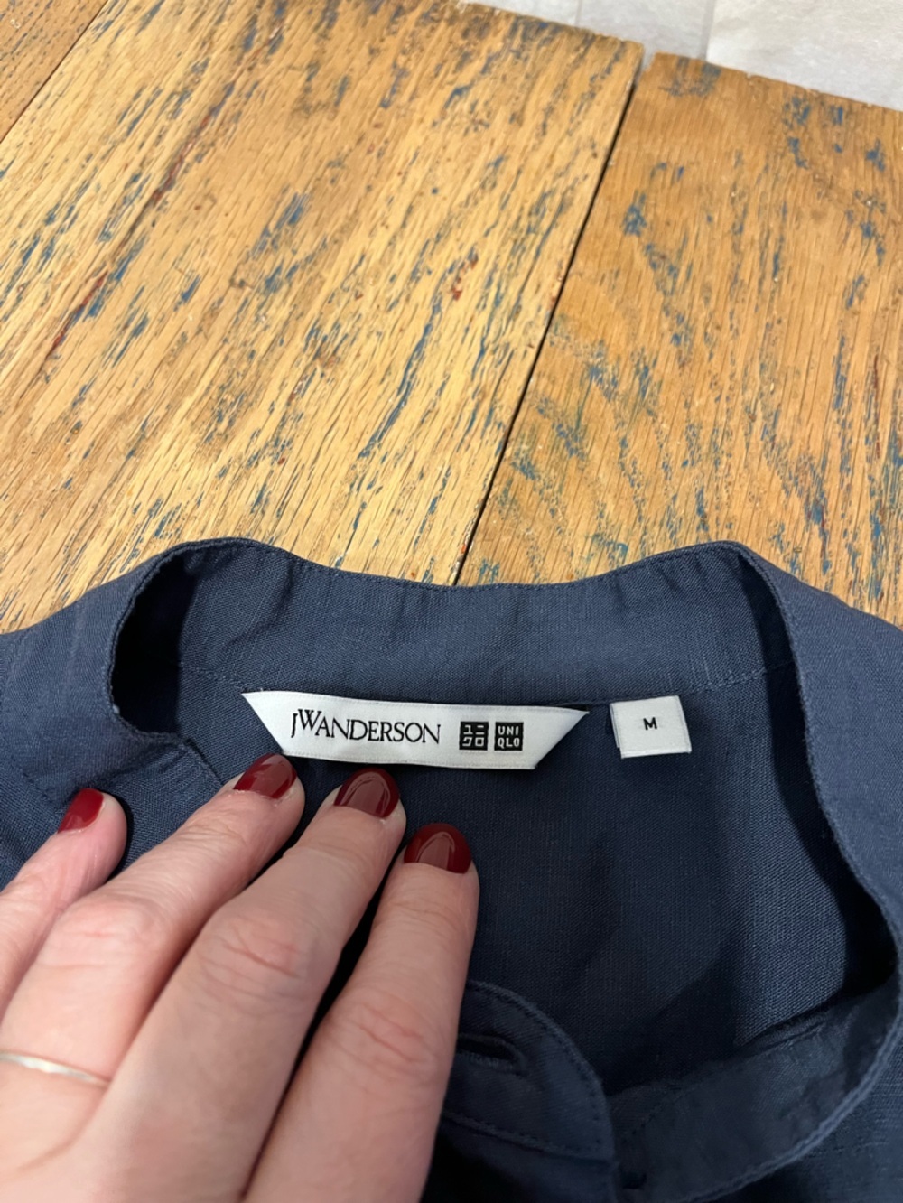 UNIQLO × JW ANDERSON Blue Sleeveless Button-Up Blouse Size M - Picture 2 of 8